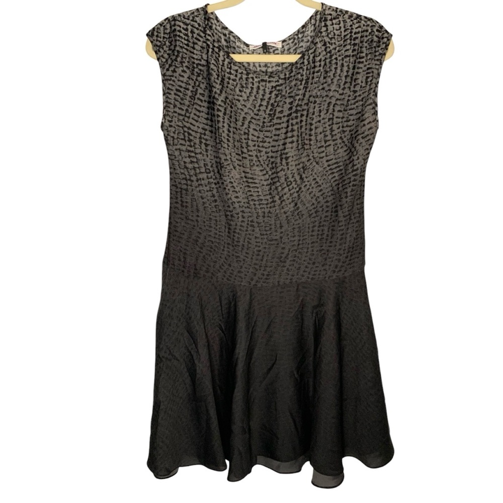 NWT Halston Heritage Black/Grey Ombre Silky Shirt Sleeve Feminine Dress